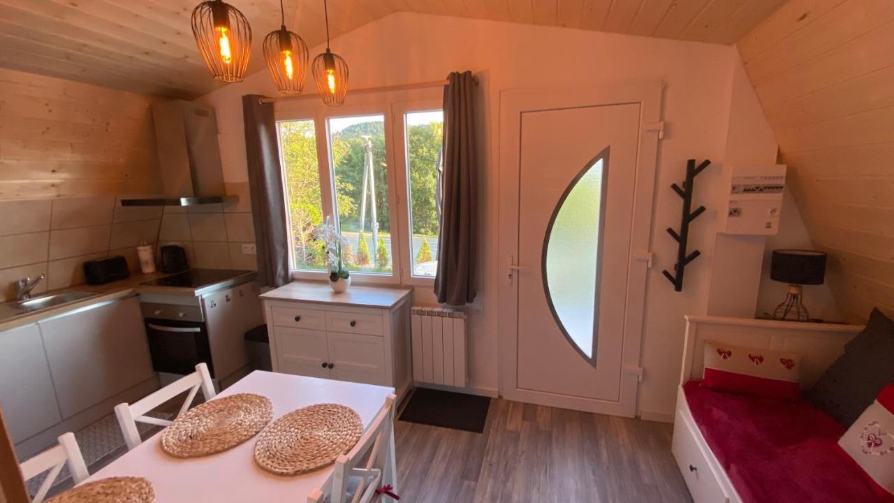 Au-Doux-Altic Chalet Romantique Avec Jacuzzi Et Sauna Métabief Dış mekan fotoğraf