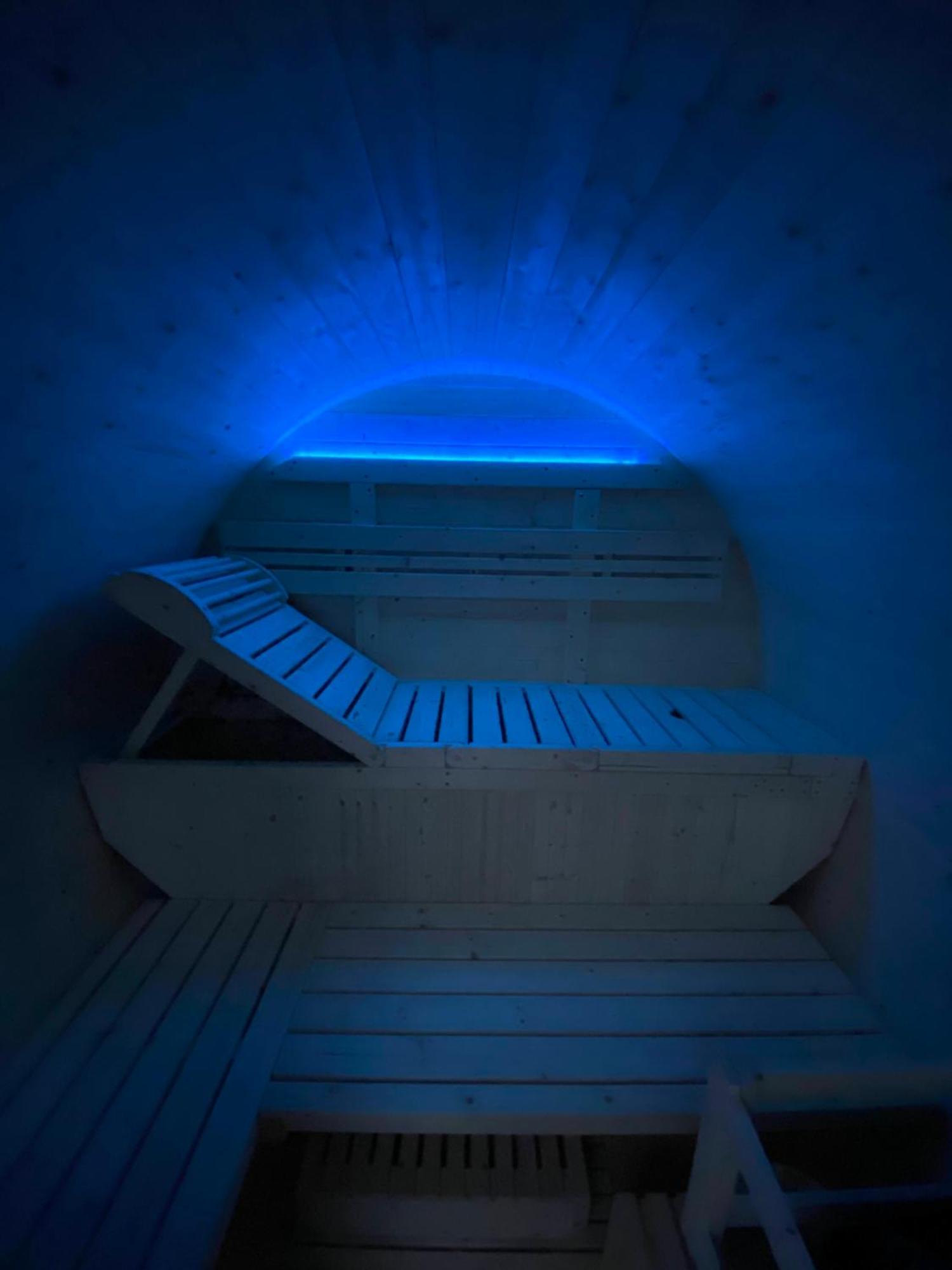 Au-Doux-Altic Chalet Romantique Avec Jacuzzi Et Sauna Métabief Dış mekan fotoğraf